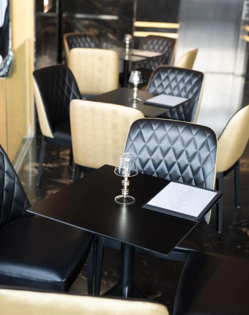 H Hotel & Spa - Adults Only Сент Джулианс 4*,